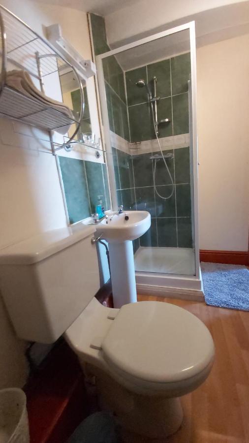 The Ginger Hall Hotel Sulby  Екстериор снимка